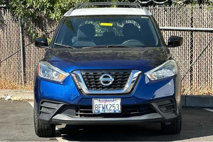 $14124 : Nissan Kicks 2018 S 4dr Cros image 6