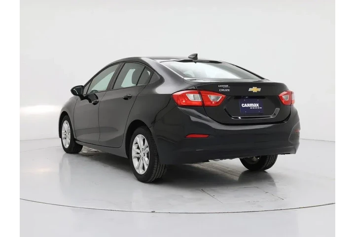 $15998 : Chevrolet Cruze 2019 LS 4dr image 2