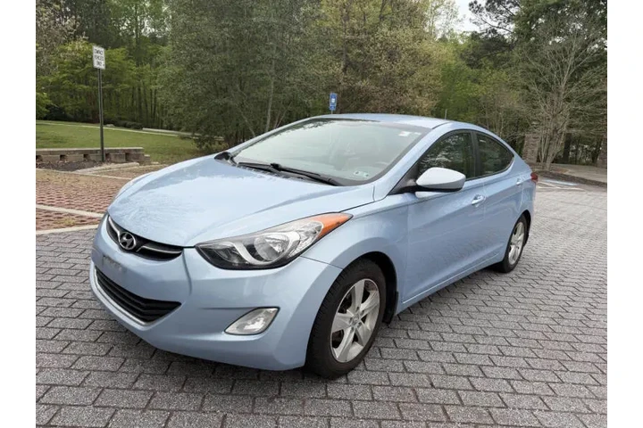 $3500 : 2013 Elantra GLS image 3