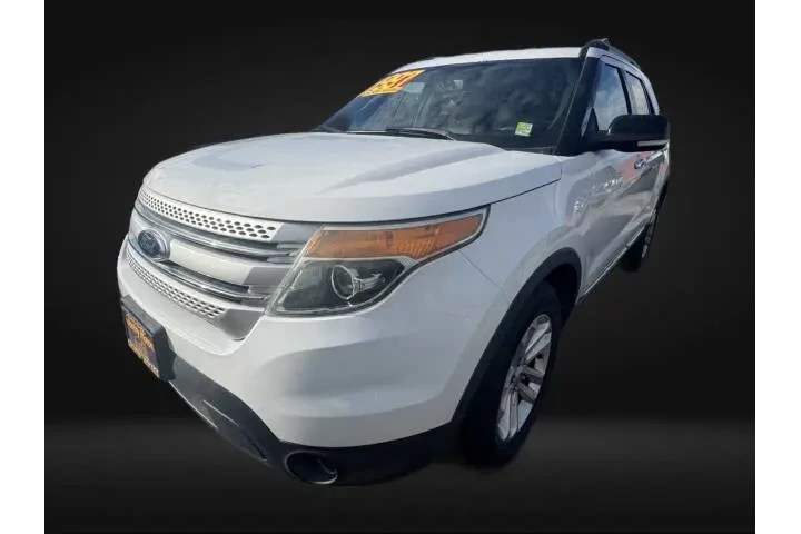 $11999 : 2015 Explorer image 3