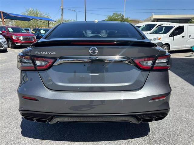 $25995 : Pre-Owned 2019 Maxima SR Seda image 7