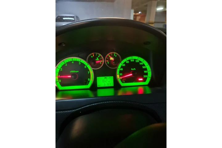 $30000000 : vendo aveo GTI image 4