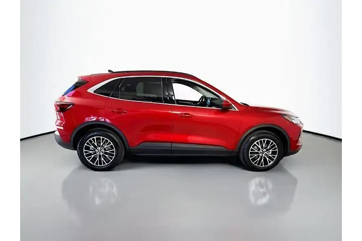 $36750 : Ford Escape Plug-In Hybrid 2 image 8