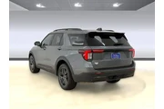 $36898 : Ford Explorer 2025 AWD ST-Li thumbnail