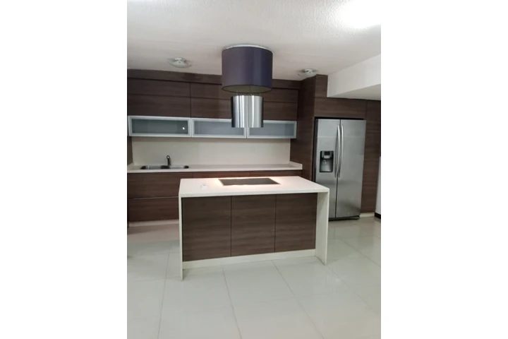 $750 : APTO EN ALQUILER AV LIBERTADOR image 10