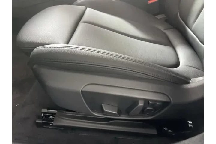 $29943 : BMW 2 Series 2023 AWD 228i x image 10