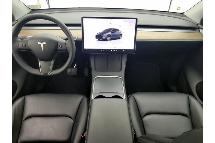 $31998 : Tesla Model Y 2024 Long Rang image 9