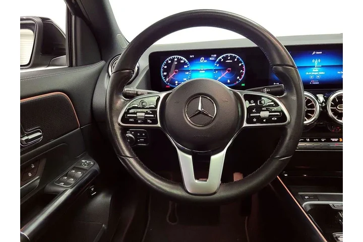 $30998 : Mercedes-Benz GLA 2023 GLA 2 image 10
