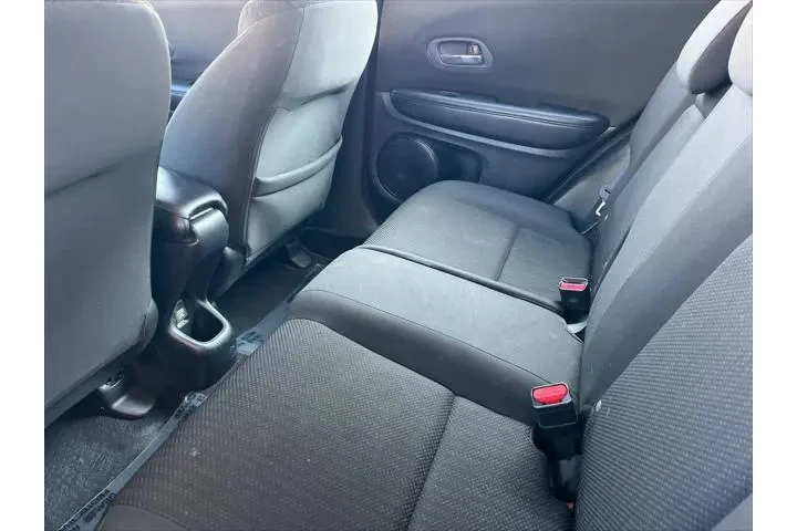 $10599 : Honda HR-V 2017 AWD LX 4dr C image 5