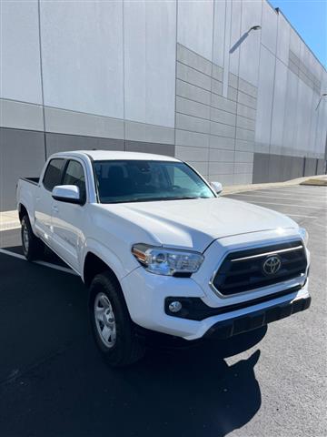 $26995 : 2021 Tacoma SR5 Double Cab I4 image 3