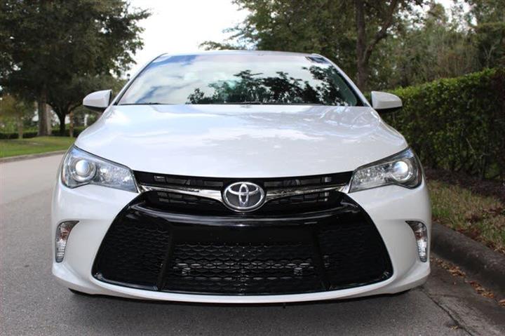 $11000 : 2017 Toyota CAMRY SE image 1