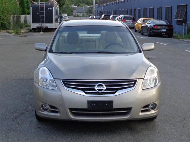 $8950 : 2011 Altima 2.5 S image 3