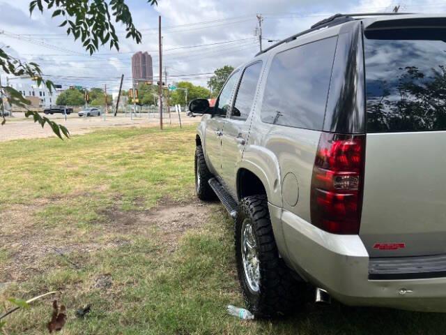 $15995 : 2009 Tahoe image 4