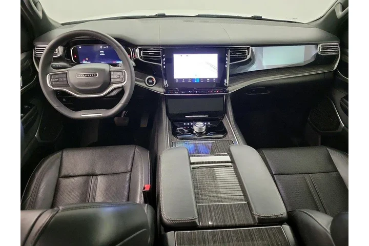$34998 : Jeep Wagoneer 2022 4x4 Serie image 9