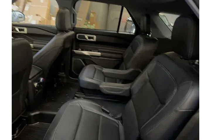 $34990 : Ford Explorer 2022 AWD XLT 4 image 10