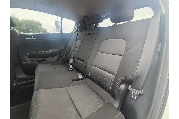 $15998 : Kia Sportage 2021 LX 4dr SUV image 9