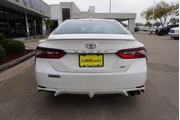 $26988 : Toyota Camry 2024 SE 4dr Sed thumbnail