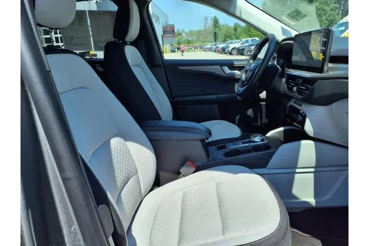 $25460 : Ford Escape 2024 AWD Active image 4