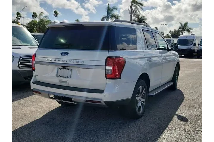$35991 : Ford Expedition 2022 4x2 XLT image 6