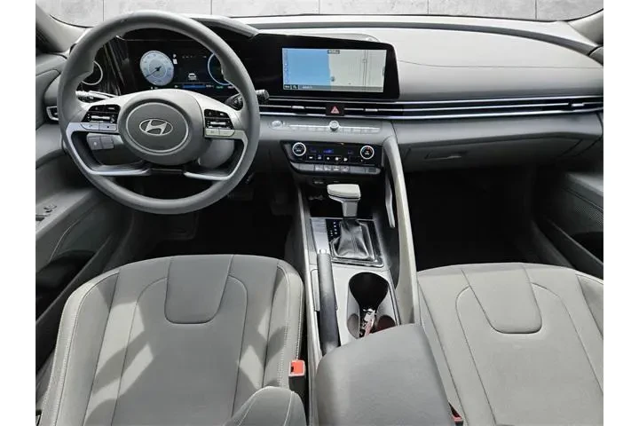 $18471 : Hyundai ELANTRA 2024 SEL 4dr image 5