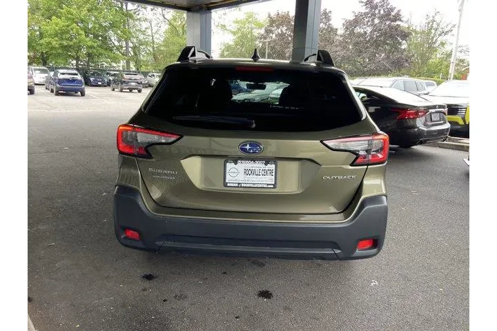 Subaru Outback 2023 AWD Prem image 6