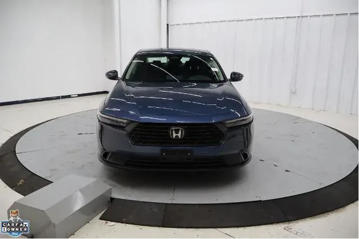 $25995 : Honda Accord 2024 EX 4dr Sed image 9