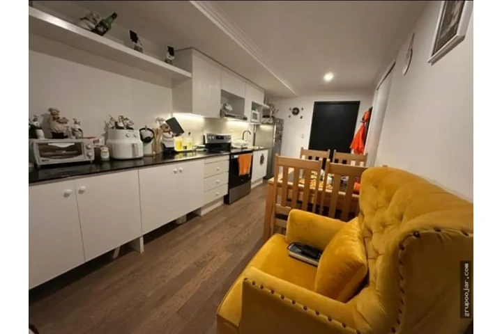 $100000 : Venta de apartamento en zona 5 image 4