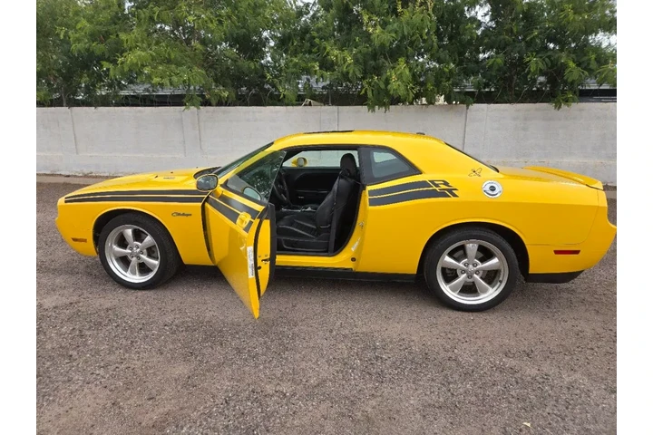 $16888 : 2010 Challenger R/T Classic image 7