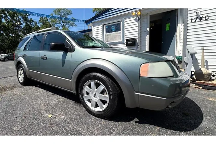 $4499 : 2005 Freestyle image 2