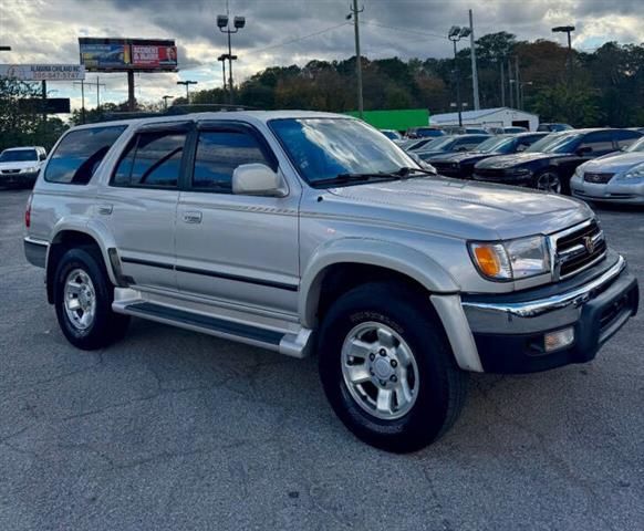 $4200 : 2000 4Runner SR5 image 4