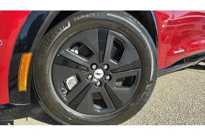 $34539 : Ford Mustang Mach-E 2023 AWD image 9