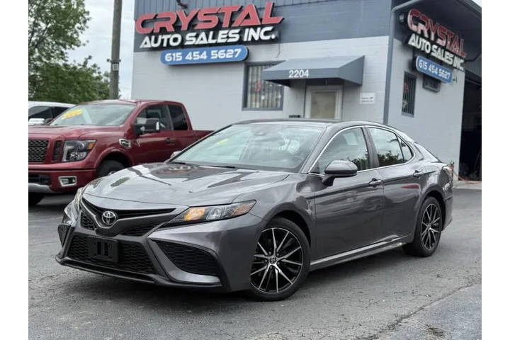 $20995 : 2021 Camry SE image 1