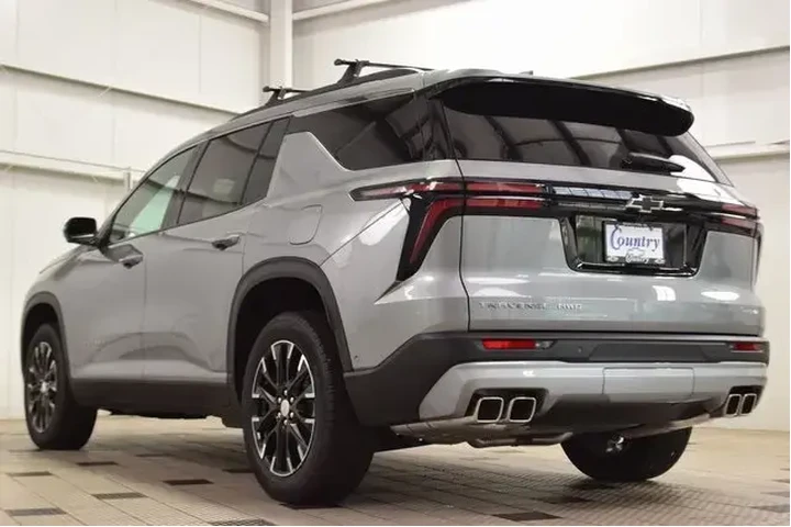 $45999 : Chevrolet Traverse 2025 4X4 image 6