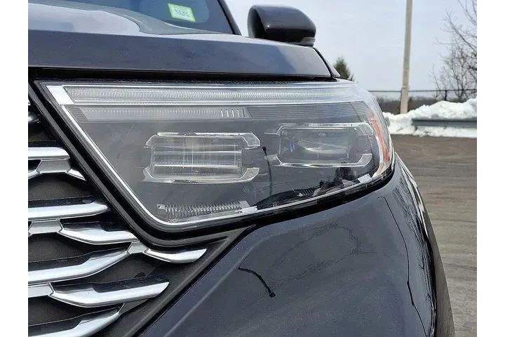 $39900 : Ford Explorer 2023 AWD Plati image 9