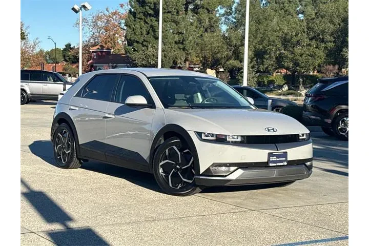 $25770 : Hyundai IONIQ 5 2024 SEL 4dr image 1