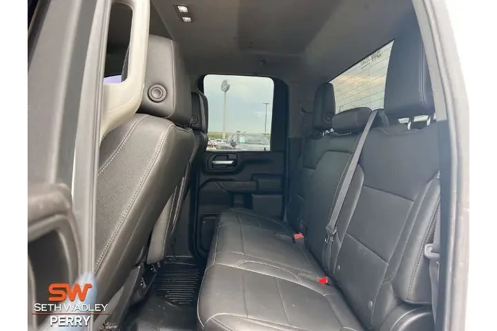 $17888 : Chevrolet Silverado 2500HD 2 image 10