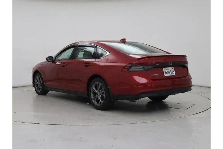 $26998 : Honda Accord 2023 EX 4dr Sed image 2