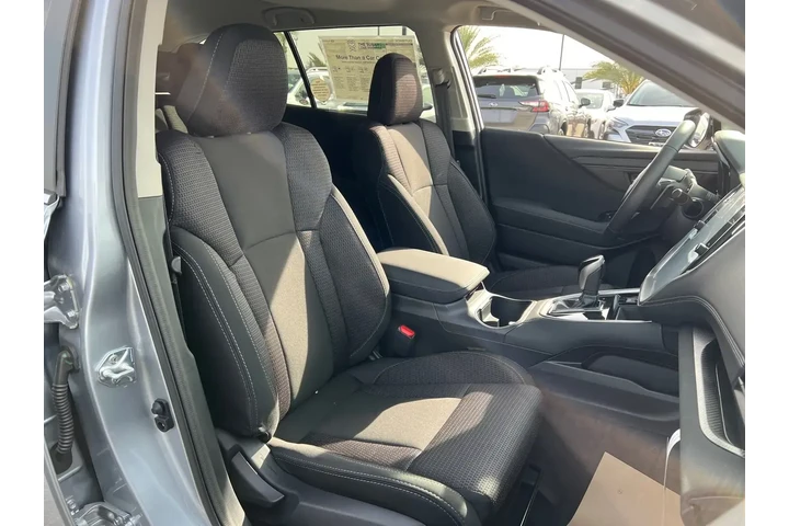 $31994 : Subaru Outback 2025 AWD Prem image 6