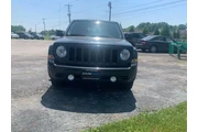 2014 Patriot Latitude thumbnail