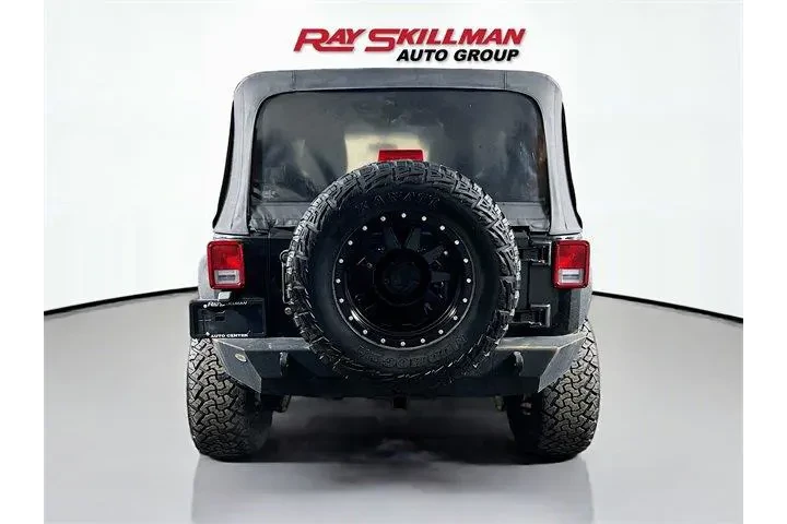 $16975 : Jeep Wrangler Unlimited 2014 image 6