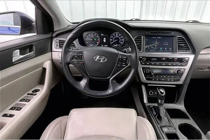 $8490 : Hyundai SONATA 2015 Sport 4d image 5