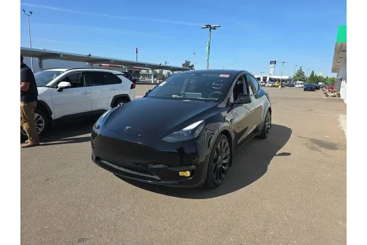 $30900 : Tesla Model Y 2022 AWD Perfo image 3
