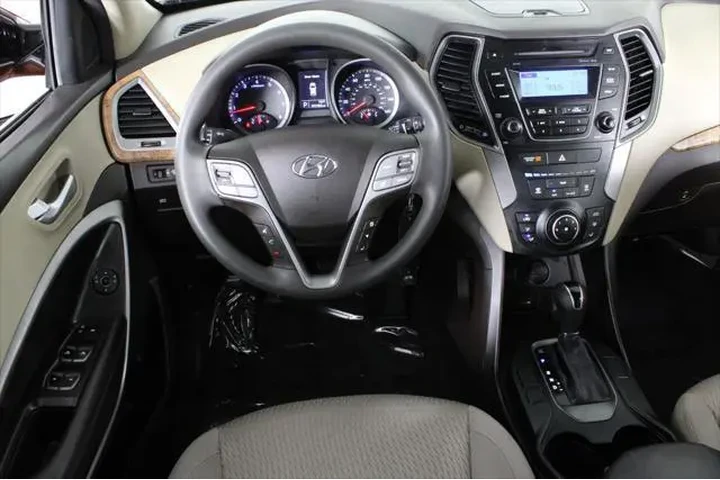 $9513 : Hyundai SANTA FE Sport 2015 image 4