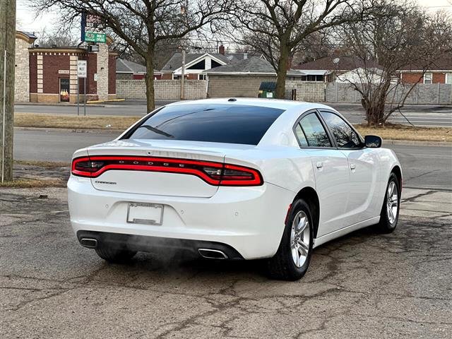 $17999 : 2020 Charger image 6
