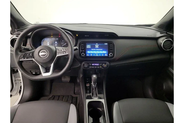 $23998 : Nissan Kicks 2024 SR 4dr Cro image 9
