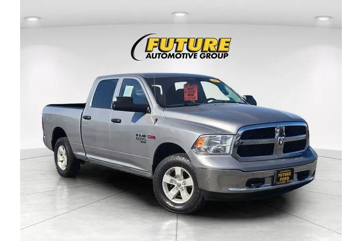 $22425 : Ram 1500 Classic 2019 4x4 Tr image 1