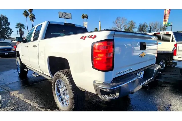 $23499 : 2018 Silverado 1500 image 4