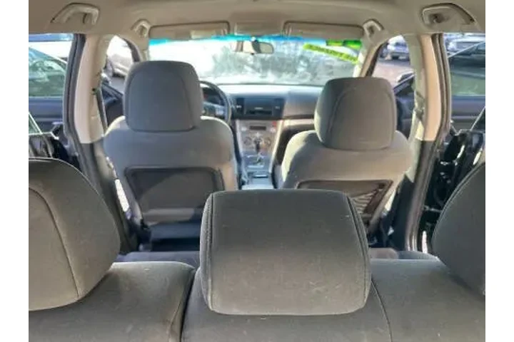 2008 Outback 2.5i image 8