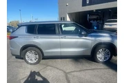 $19999 : Mitsubishi Outlander 2022 ES thumbnail