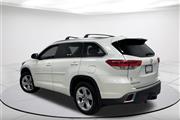 $24149 : Pre-Owned 2018 Highlander Lim thumbnail